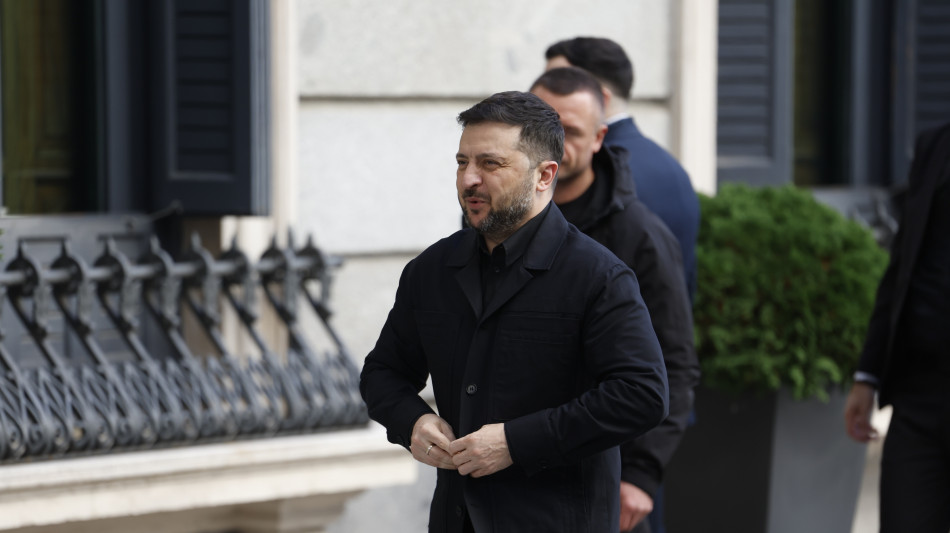 Zelensky, uso asset russi congelati fondamentale per piano pace