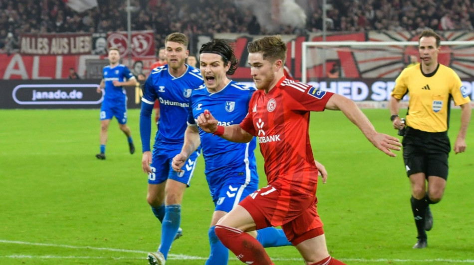 Fu&szlig;ball r&uuml;ckt in den Hintergrund: Magdeburg siegt in D&uuml;sseldorf