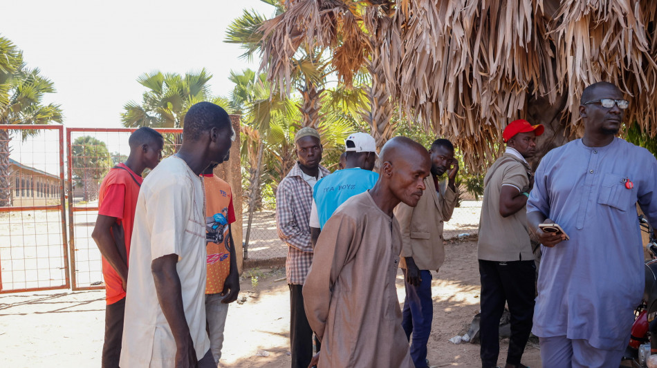 La Nigeria ottiene il rilascio di 130 studenti rapiti a novembre