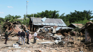 Un salon de thé bombardé en Birmanie: 18 personnes tuées, selon des témoins