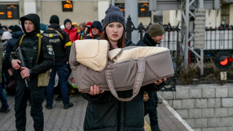 Los rusos se acercan a Kiev antes de reuni&oacute;n de alto nivel en Turqu&iacute;a