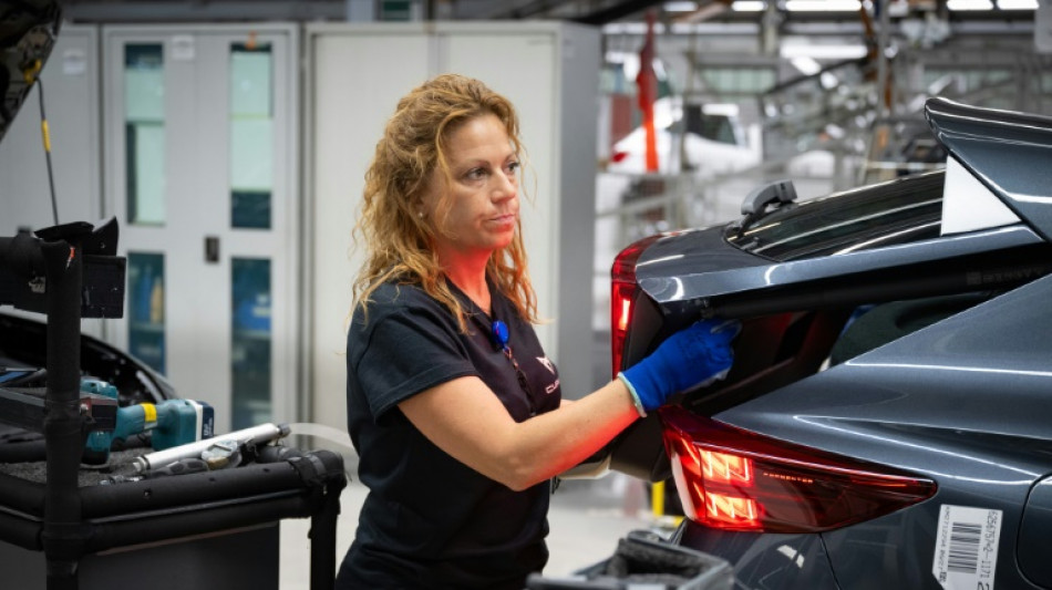 La producci&oacute;n industrial de Espa&ntilde;a aument&oacute; un 0,9% en diciembre