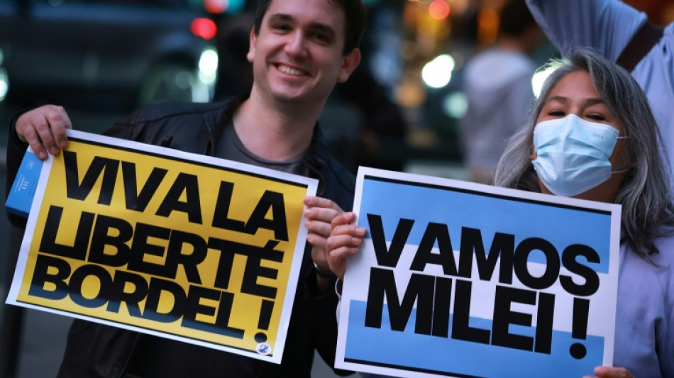 "Importer la tron&ccedil;onneuse" : dans une France endett&eacute;e, des pro-Milei pr&ocirc;nent la th&eacute;rapie de choc argentine