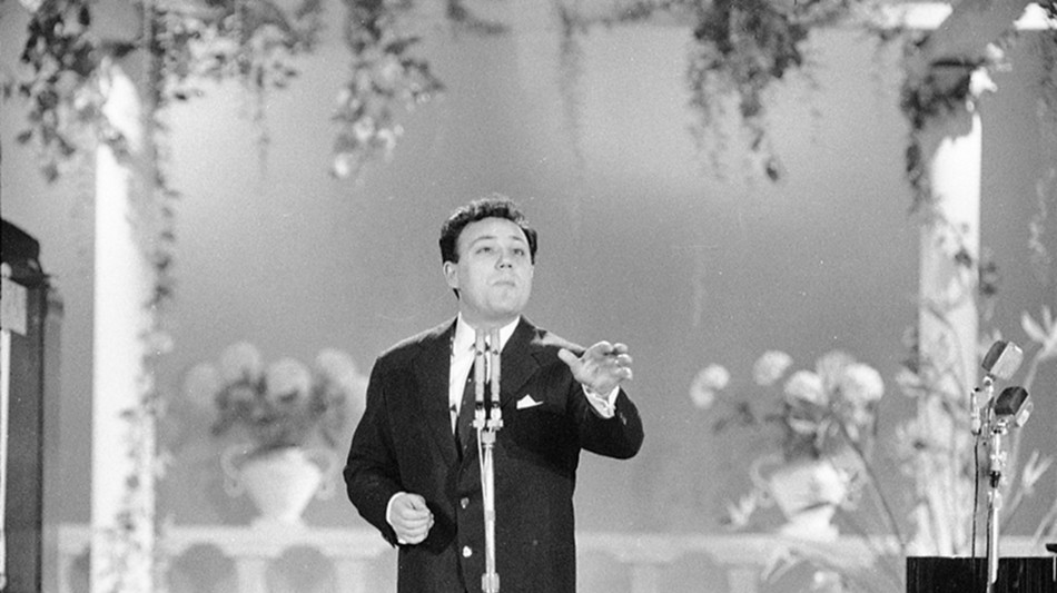 Claudio Villa, 100 anni fa nasceva il Reuccio della canzone italiana