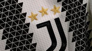 Juventus &eacute; punida com perda de 10 pontos no Campeonato Italiano