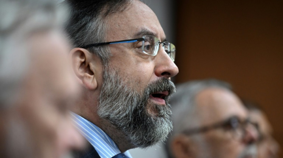 Oposici&oacute;n venezolana ir&aacute; a primarias con votaci&oacute;n manual tras descartar autoridad electoral