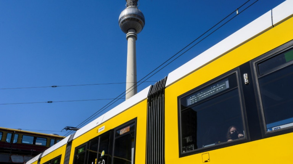 St&auml;dte und Gemeinden fordern rasche Nachfolge f&uuml;r Neun-Euro-Ticket