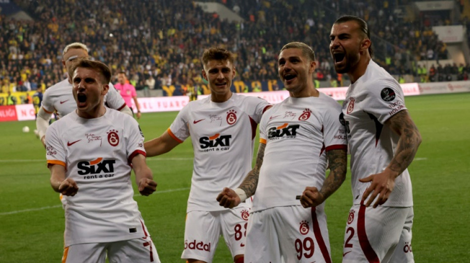 Galatasaray vence com dois gols de Icardi e conquista seu 23&ordm; t&iacute;tulo da liga turca