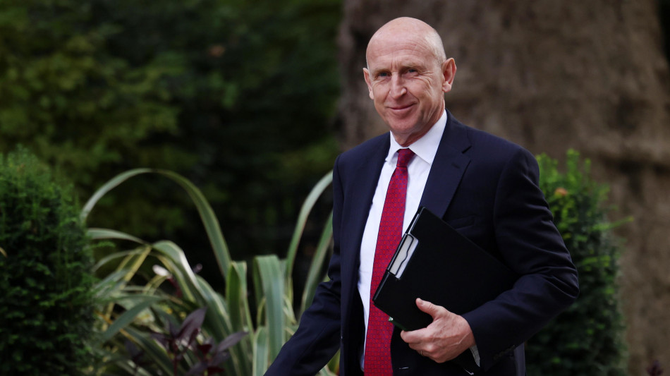 Londra, 'Putin non abbia dubbi, se minacciati reagiremo'