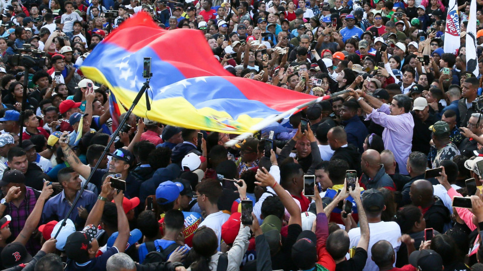 Caracas avverte Usa: 'Conflitto nei Caraibi sarebbe devastante'