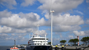 Kreuzfahrtschiff "Hondius" nach Hantavirus-Ausbruch in Rotterdam eingetroffen