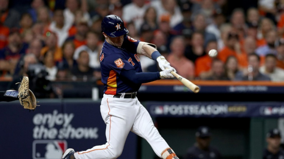 Astros edge Yankees for 2-0 lead in MLB playoff series