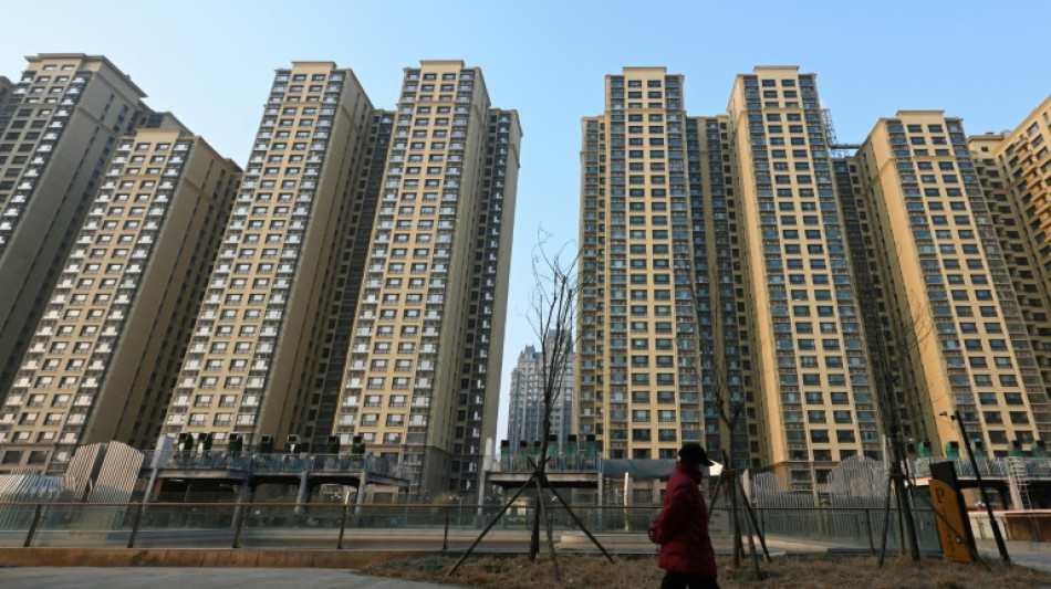 Global stocks rise on rate hopes, Beijing stimulus