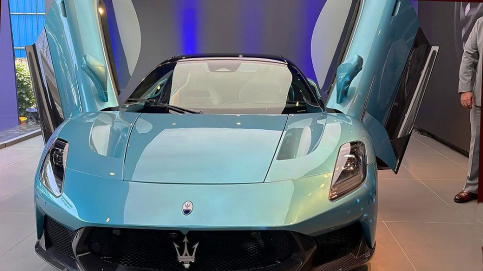 Stellantis stima consegne Maserati in calo del 19% nel trimestre