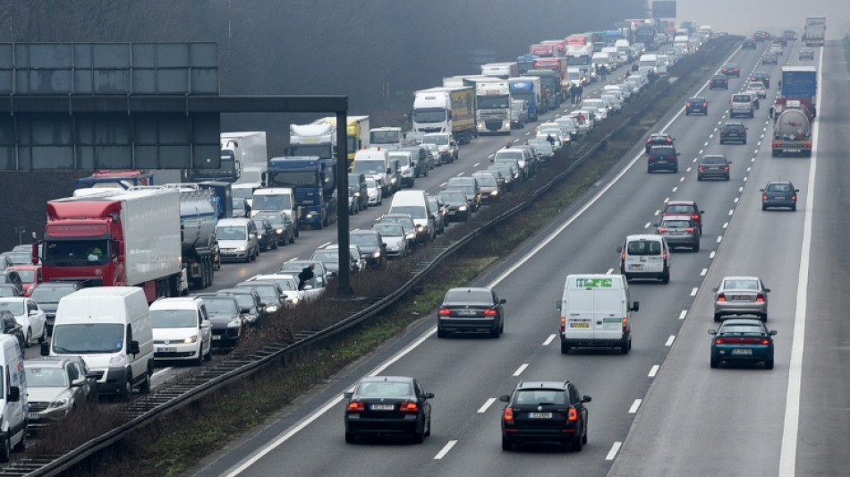 Fahrer ohne F&uuml;hrerschein verursachten 7000 Unf&auml;lle mit 93 Toten