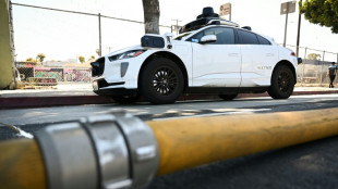 Los robotaxis de Waymo ahora podr&aacute;n circular por algunas autopistas de EEUU