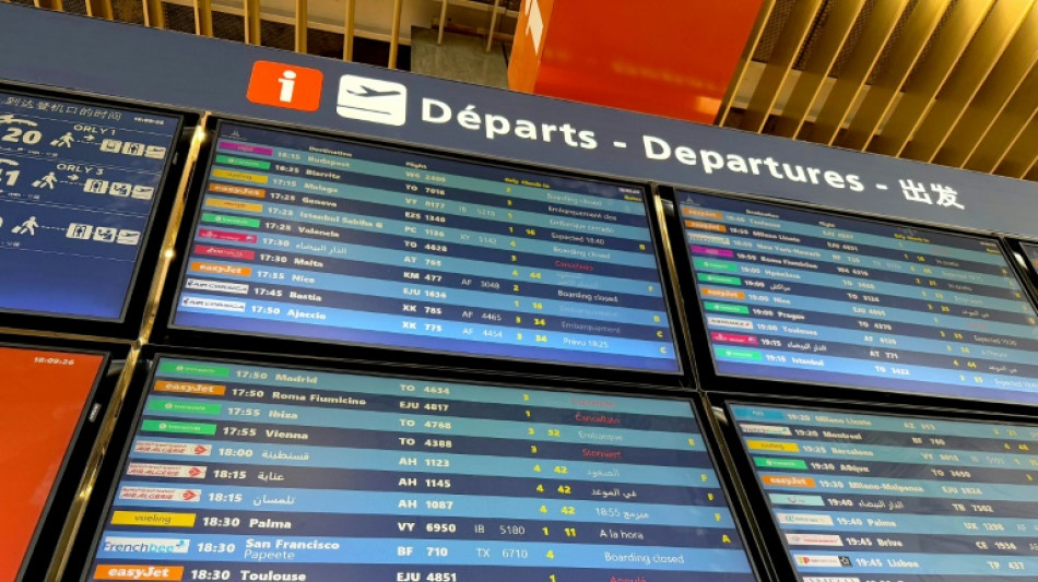 Panne &agrave; l'a&eacute;roport de Paris-Orly, la DGAC demande l'annulation de 15% des vols lundi