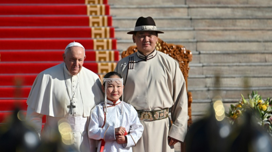 Papst warnt bei historischem Besuch in Mongolei vor Korruption und Umweltsch&auml;den 