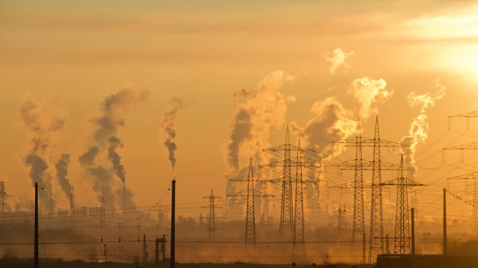 Enea, Europa in 10 anni allontanata da obiettivi decarbonizzazione