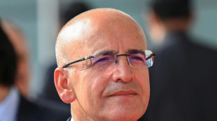 Those who profited from fund scandal 'identified': Turkish minister