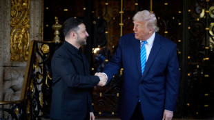 Trump diz que acordo de paz na Ucr&acirc;nia est&aacute; 'mais perto do que nunca' sem anunciar avan&ccedil;os