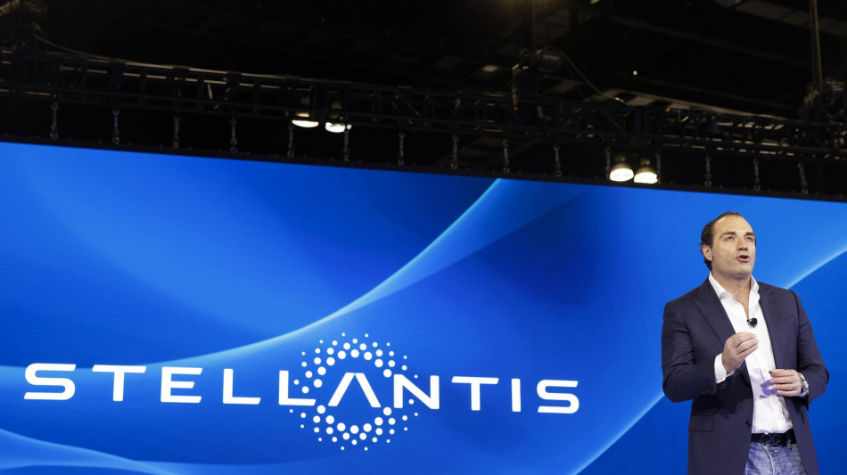 Stellantis chiude pesante in borsa, -25,17%, brucia 5,9 miliardi