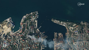 Kyiv says breaks Russian lines and kills 'senior' naval officers 