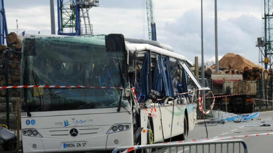 Drame du car de Rochefort: le chauffeur du camion condamn&eacute; &agrave; 5 ans de prison avec sursis