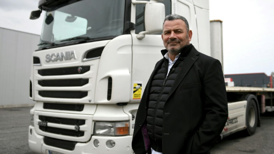 Flamb&eacute;e du prix du gazole: les r&eacute;servoirs des camions sous haute surveillance