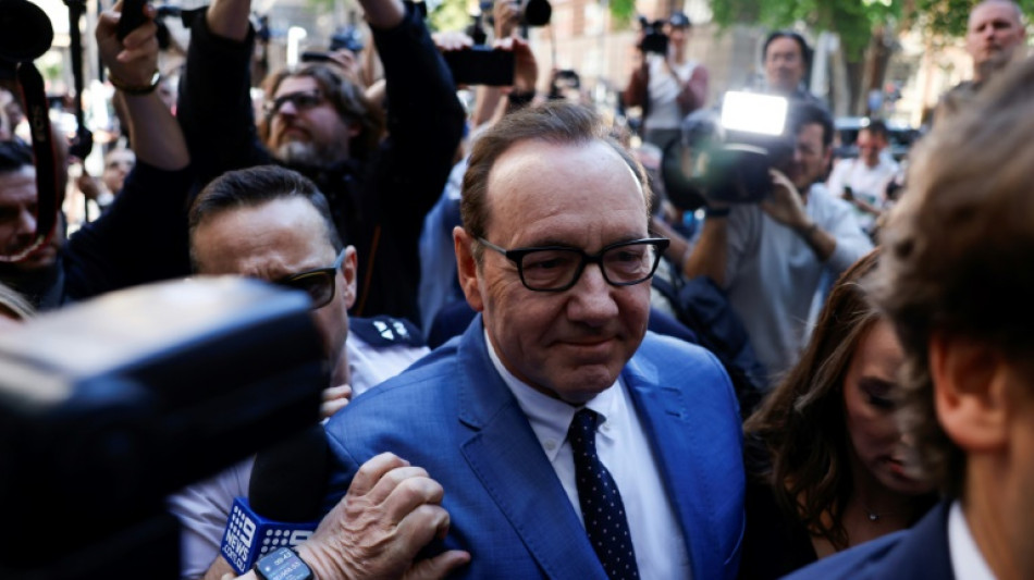 Accus&eacute; d'agressions sexuelles, Kevin Spacey devant la justice britannique