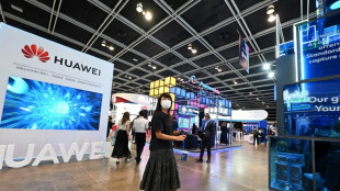 EEUU proh&iacute;be equipos chinos de telecomunicaciones, entre ellos Huawei y ZTE