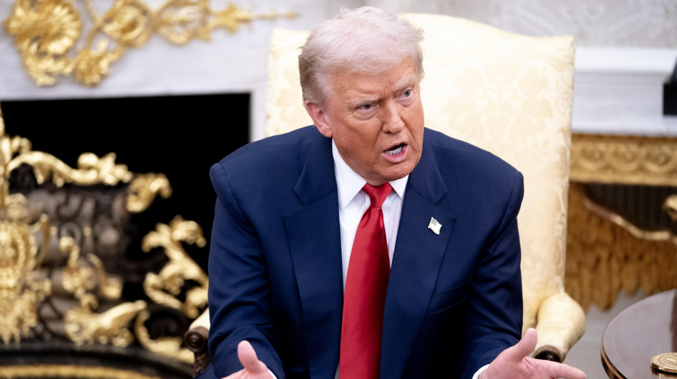 Trump minaccia sei dem, 'sediziosi, pena di morte'