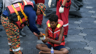 Naufrage au large de la Malaisie: "j'ai vu un enfant se noyer", témoigne un rescapé